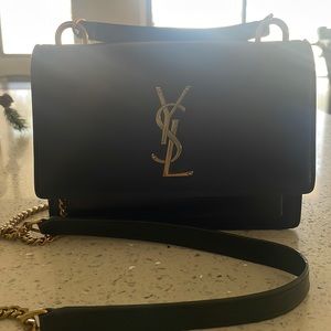 A classic beauty YSL Leather bag